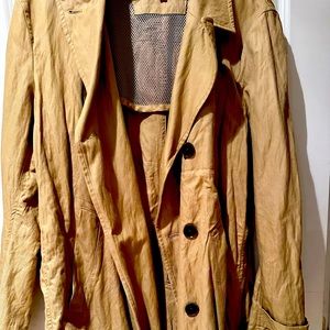 COPY - Men’s Banana Republic trench coat, XL